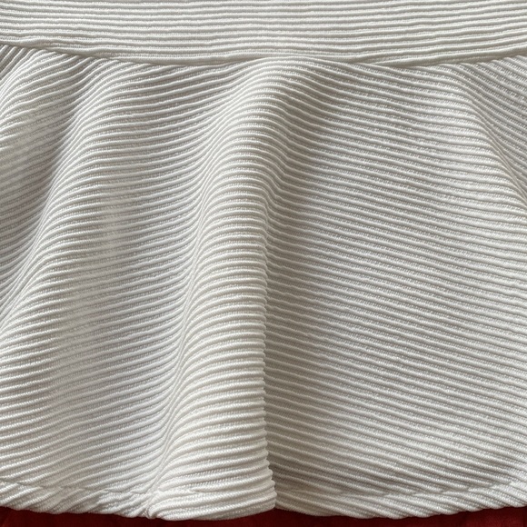 ASOS women’s one shoulder top - Picture 2 of 7